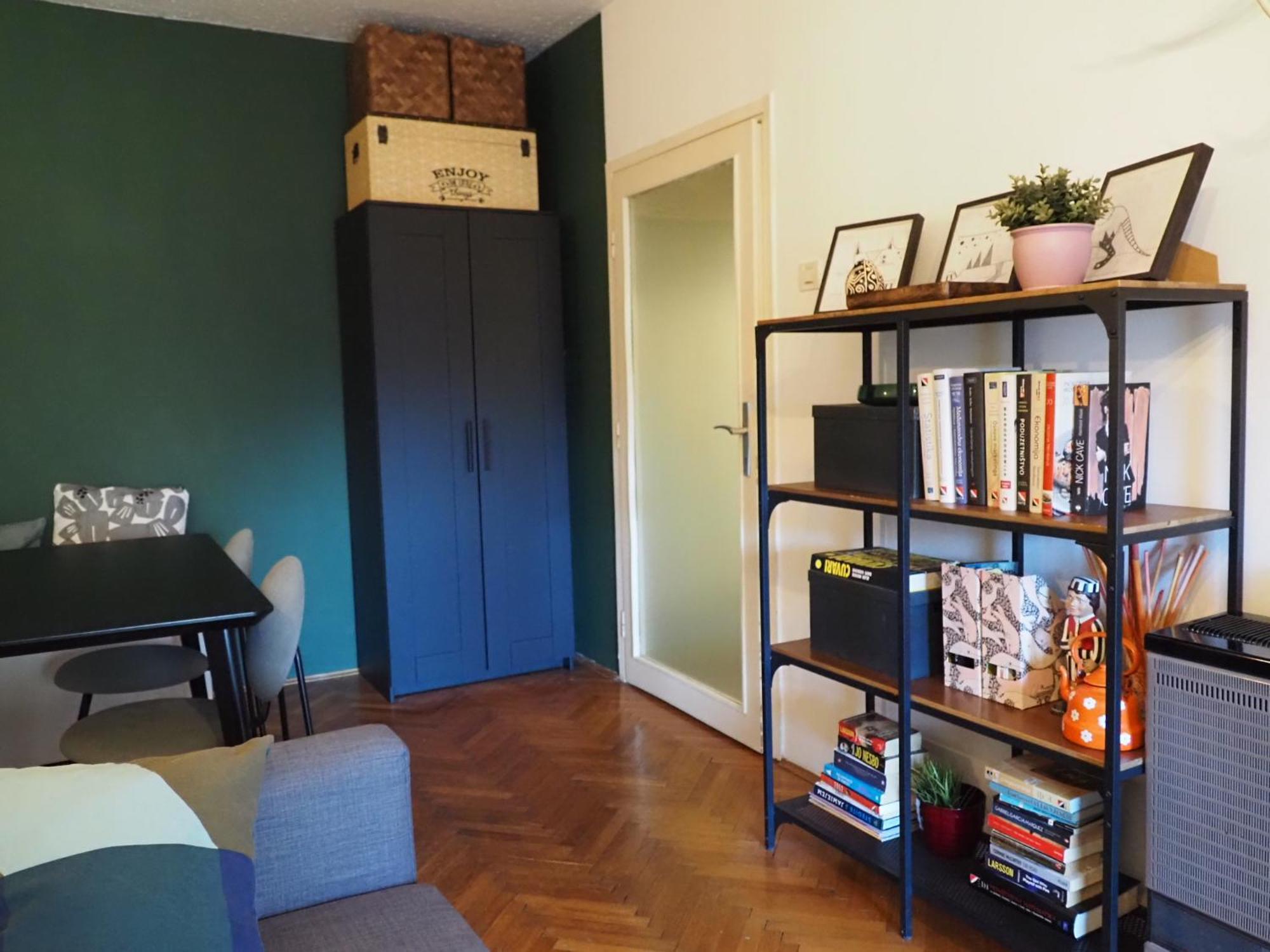 Cozy Apartment Near Tram Station ซาเกร็บ ภายนอก รูปภาพ